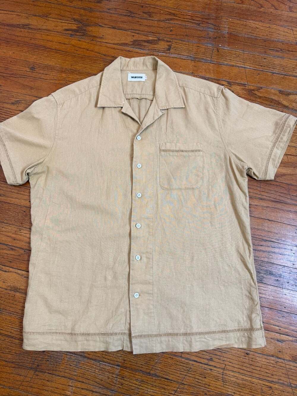 Taylor Stitch Short Sleeve Linen Camp Shirt with Ladder Stitch Detail - Picture 5 of 9